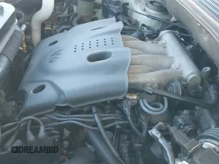 2008 Hyundai Tucson SE with VIN KM8JN12D88U823609, listed as a IAAI auction lot 43331072 with 184,362 mi miles and . Bid and sale history available at DreamBid. Image 19.