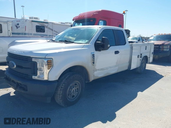 2018 Ford F-250 XL with VIN 1FT7X2A62JEC26554, listed as a IAAI auction lot 41603638 with 131,469 mi miles and . Bid and sale history available at DreamBid. Image 17.