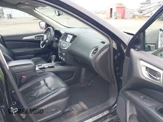 2018 Nissan Pathfinder SL with VIN 5N1DR2MM2JC642120, listed as a IAAI auction lot 41806544 with 68,279 mi miles. Bid and sale history available at carsss.com. Image 5.