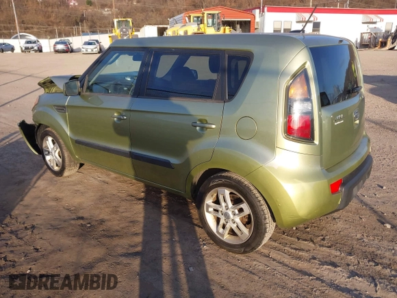 2011 Kia Soul + with VIN KNDJT2A20B7320355, listed as a IAAI auction lot 41885692 with 182,529 mi miles and . Bid and sale history available at DreamBid. Image 3.