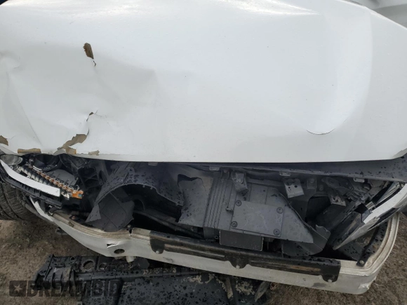 2015 Hyundai Genesis 3.8L z VIN KMHGN4JE3FU029278, wystawiony jako Copart lot #55953995 z przebiegiem 119 763 mil mil oraz Szkoda całkowita • Salvage title. Historia ofert i sprzedaży dostępna na DreamBid. Obrazek 11.