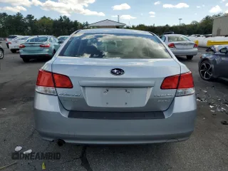 2012 Subaru Legacy Premium z VIN 4S3BMBC6XC3012037, wystawiony jako Copart lot #55500225 z przebiegiem 303 495 mil mil oraz Szkoda całkowita • Salvage title. Historia ofert i sprzedaży dostępna na DreamBid. Obrazek 6.