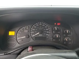 2002 Chevrolet Suburban LS with VIN 3GNEC16Z72G167647, listed as a Copart auction lot 83568164 with 0 mi miles and Salvage Title. Bid and sale history available at carsss.com. Image 9.
