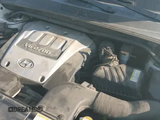 2005 Hyundai Tucson GLS z VIN KM8JN12D15U083719, wystawiony jako IAAI lot #42944227 z przebiegiem 131 997 mil mil oraz . Historia ofert i sprzedaży dostępna na DreamBid. Obrazek 12.