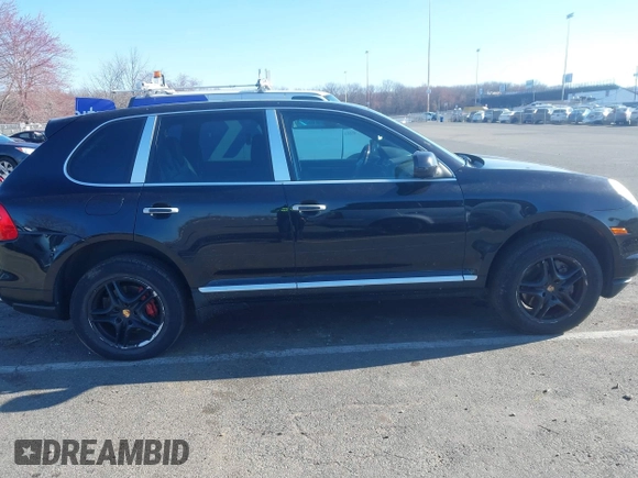 2008 Porsche Cayenne S z VIN WP1AB29P88LA34402, wystawiony jako IAAI lot #41892536 z przebiegiem 122 107 mil mil oraz . Historia ofert i sprzedaży dostępna na DreamBid. Obrazek 12.