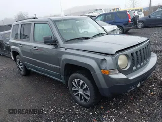 2011 Jeep Patriot Latitude with VIN 1J4NF1GB2BD265834, listed as a IAAI auction lot 41736519 with Not provided miles and . Bid and sale history available at DreamBid. Image 1.