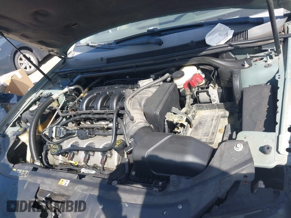 2008 Ford Taurus SEL with VIN 1FAHP27W38G109131, listed as a IAAI auction lot 41739444 with 147,848 mi miles. Bid and sale history available at carsss.com. Image 10.
