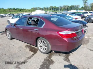 2013 Honda Accord Sdn EX-L with VIN 1HGCR2F88DA121565, listed as a IAAI auction lot 40155535 with 128,733 mi miles. Bid and sale history available at carsss.com. Image 3.