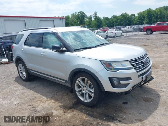 2016 Ford Explorer XLT z VIN 1FM5K8D84GGA63677, wystawiony jako IAAI lot #39649393 z przebiegiem 118 962 mil mil oraz . Historia ofert i sprzedaży dostępna na DreamBid. Obrazek 1.