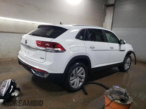 2023 Volkswagen Atlas SE z VIN 1V2KC2CA3PC228887, wystawiony jako Copart lot #85809214 z przebiegiem 17 480 mil mil oraz Szkoda całkowita • Salvage title. Historia ofert i sprzedaży dostępna na DreamBid. Obrazek 3.
