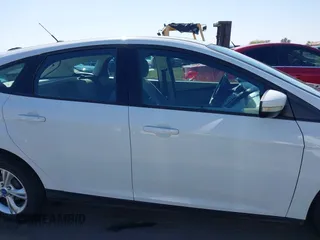 2013 Ford Focus SE with VIN 1FADP3K24DL280819, listed as a IAAI auction lot 41991923 with 228,158 mi miles. Bid and sale history available at carsss.com. Image 13.