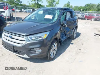 2019 Ford Escape Titanium с VIN 1FMCU9J94KUC24611, выставлен на аукционе IAAI как лот 42595286 с пробегом 77 280 миль миль и . История ставок и продаж доступна на DreamBid. Изображение 16.