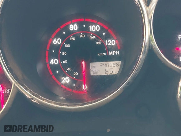 2006 Pontiac Vibe with VIN 5Y2SL65856Z413666, listed as a IAAI auction lot 42535904 with 240,966 mi miles and . Bid and sale history available at DreamBid. Image 7.