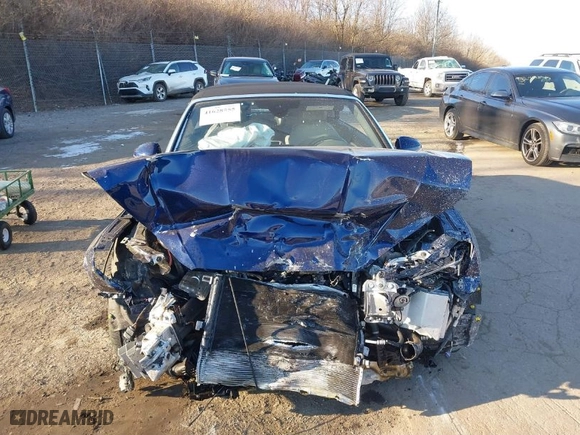 2019 Audi A5 Cabriolet Premium Plus with VIN WAUYNGF59KN001750, listed as a IAAI auction lot 41628555 with NaN miles. Bid and sale history available at carsss.com. Image 12.