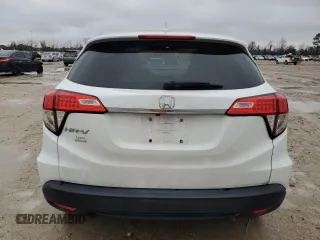2021 Honda HR-V LX with VIN 3CZRU5H35MM713027, listed as a Copart auction lot 42495215 with 42,694 mi miles and Salvage Title. Bid and sale history available at carsss.com. Image 6.