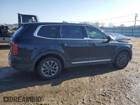 2023 Kia Telluride LX with VIN 5XYP24GC6PG376903, listed as a Copart auction lot 88471645 with 36,922 mi miles and Salvage title. Bid and sale history available at DreamBid. Image 3.