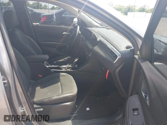 2024 Buick Encore GX Preferred z VIN KL4AMBS2XRB014762, wystawiony jako IAAI lot #42338836 z przebiegiem 23 212 mil mil oraz . Historia ofert i sprzedaży dostępna na DreamBid. Obrazek 5.