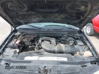 2000 Ford F-150 XL с VIN 1FTRF18L2YNA83696, выставлен на аукционе IAAI как лот 42047463 с пробегом Не указан миль и . История ставок и продаж доступна на DreamBid. Изображение 10.