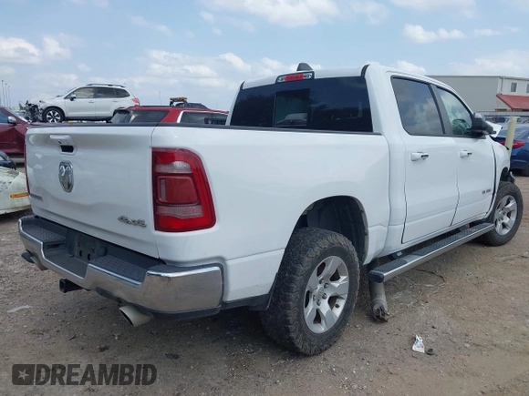 2020 Ram 1500 Big Horn с VIN 1C6SRFFT9LN321942, выставлен на аукционе IAAI как лот 42290626 с пробегом Не указан миль и . История ставок и продаж доступна на DreamBid. Изображение 4.