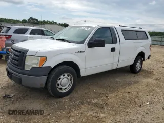 2011 Ford F-150 XL z VIN 1FTNF1CF4BKD32038, wystawiony jako Copart lot #54401255 z przebiegiem 227 049 mil mil oraz Czysty tytuł • Clean title. Historia ofert i sprzedaży dostępna na DreamBid. Obrazek 1.