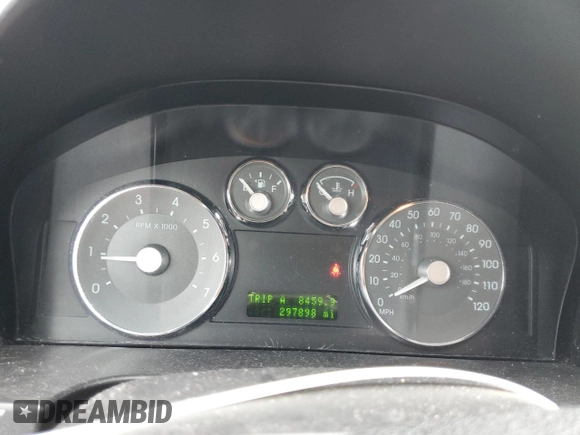 2008 Mercury Milan with VIN 3MEHM07138R649873, listed as a Copart auction lot 73098794 with 297,898 mi miles and Salvage title. Bid and sale history available at DreamBid. Image 9.
