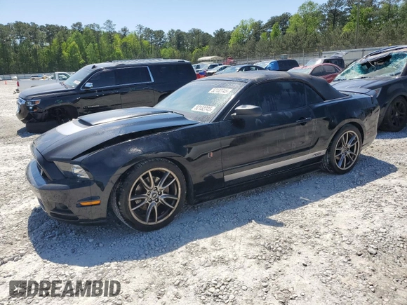 2014 Ford Mustang V6 with VIN 1ZVBP8EM4E5300551, listed as a Copart auction lot 52132745 with 113,887 mi miles and Salvage Title. Bid and sale history available at carsss.com. Image 1.