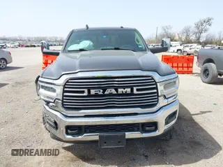 2019 Ram 2500 Laramie with VIN 3C6UR5FL2KG630341, listed as a IAAI auction lot 41742788 with 95,292 mi miles and . Bid and sale history available at DreamBid. Image 12.
