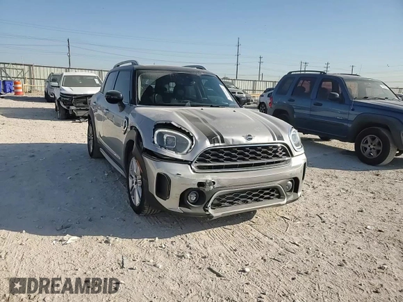 2024 MINI Countryman Cooper S with VIN WMZ53BR03R3S27030, listed as a Copart auction lot 74133204 with 10,683 mi miles and Salvage Title. Bid and sale history available at carsss.com. Image 12.