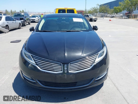2015 Lincoln MKZ Hybrid z VIN 3LN6L2LU2FR614175, wystawiony jako IAAI lot #42381184 z przebiegiem 221 943 mil mil oraz . Historia ofert i sprzedaży dostępna na DreamBid. Obrazek 12.