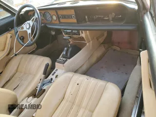 1982 FIAT 124 Spider z VIN ZFAAS00B8C5001153, wystawiony jako Copart lot #43028875 z przebiegiem 48 617 mil mil oraz Szkoda całkowita • Salvage title. Historia ofert i sprzedaży dostępna na DreamBid. Obrazek 8.