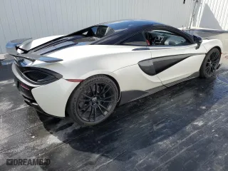 2016 McLaren 570S with VIN SBM13DAA3GW001071, listed as a Copart auction lot 43108715 with 0 mi miles and Salvage Title. Bid and sale history available at carsss.com. Image 3.