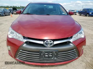 2017 Toyota Camry XLE z VIN 4T1BF1FK4HU762513, wystawiony jako Copart lot #58160135 z przebiegiem 103 143 mil mil oraz Szkoda całkowita • Salvage title. Historia ofert i sprzedaży dostępna na DreamBid. Obrazek 5.