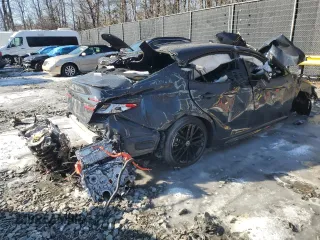2025 Toyota Camry LE z VIN 4T1DAACK4SU046049, wystawiony jako Copart lot #42629345 z przebiegiem Nie podano mil oraz Nie do naprawy • Non repairable. Historia ofert i sprzedaży dostępna na DreamBid. Obrazek 3.