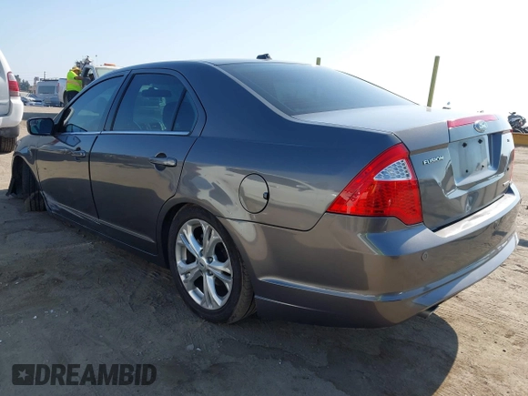 2012 Ford Fusion SE z VIN 3FAHP0HG9CR397752, wystawiony jako IAAI lot #42472550 z przebiegiem 120 135 mil mil oraz . Historia ofert i sprzedaży dostępna na DreamBid. Obrazek 3.
