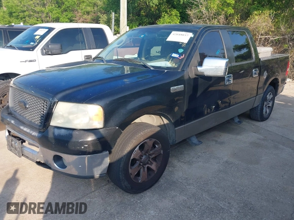 2006 Ford F-150 XLT with VIN 1FTRW12W96FB51809, listed as a IAAI auction lot 42048037 with 360,680 mi miles. Bid and sale history available at carsss.com. Image 2.