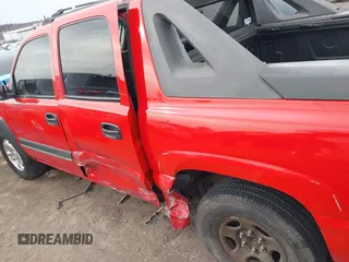 2004 Chevrolet Avalanche Z66 z VIN 3GNEC12T74G200506, wystawiony jako IAAI lot #41742299 z przebiegiem Nie podano mil oraz . Historia ofert i sprzedaży dostępna na DreamBid. Obrazek 6.