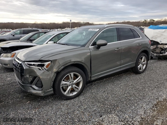 2020 Audi Q3 S line Premium Plus with VIN WA1EECF36L1113941, listed as a Copart auction lot 82960604 with 29,723 mi miles and Salvage Title. Bid and sale history available at carsss.com. Image 1.