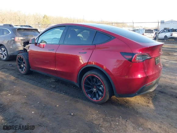 2024 Tesla Model Y Long Range with VIN 7SAYGDEEXRA264447, listed as a IAAI auction lot 41667885 with 16,167 mi miles. Bid and sale history available at carsss.com. Image 3.