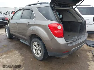 2010 Chevrolet Equinox LT w/1LT with VIN 2CNALDEW0A6330256, listed as a IAAI auction lot 41847433 with 116,869 mi miles. Bid and sale history available at carsss.com. Image 3.