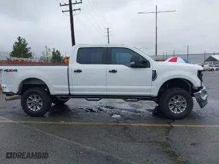 2019 Ford Super Duty F-250 SRW XL with VIN 1FT7W2B63KED13298, listed as a IAAI auction lot 41802818 with 134,741 mi miles. Bid and sale history available at carsss.com. Image 13.