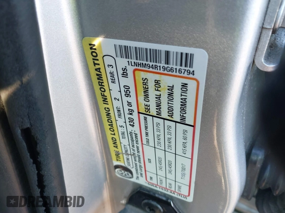 2009 Lincoln MKS with VIN 1LNHM94R19G616794, listed as a IAAI auction lot 41401710 with Not Provided miles and . Bid and sale history available at DreamBid. Image 8.