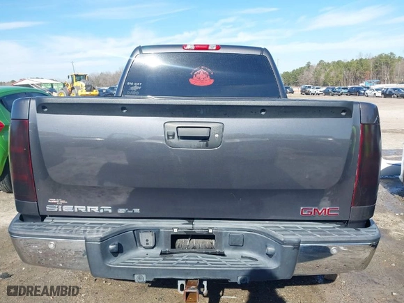 2011 GMC Sierra 1500 SLE with VIN 3GTP1VE06BG207203, listed as a IAAI auction lot 41495972 with 151,239 mi miles. Bid and sale history available at carsss.com. Image 16.
