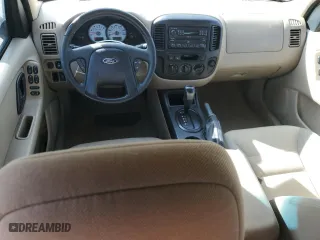 2005 Ford Escape XLS Value with VIN 1FMYU92ZX5KA93124, listed as a Copart auction lot 45337585 with 218,826 mi miles and Salvage Title. Bid and sale history available at carsss.com. Image 8.