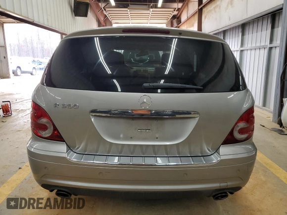 2008 Mercedes-Benz R 3.5L with VIN 4JGCB56E58A074460, listed as a Copart auction lot 84403464 with 296,644 mi miles and Salvage title. Bid and sale history available at DreamBid. Image 6.