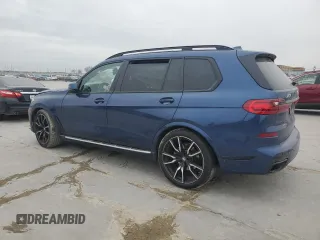2022 BMW X7 xDrive40i with VIN 5UXCW2C04N9K27194, listed as a Copart auction lot 89009155 with 0 mi miles and Salvage Title. Bid and sale history available at carsss.com. Image 2.