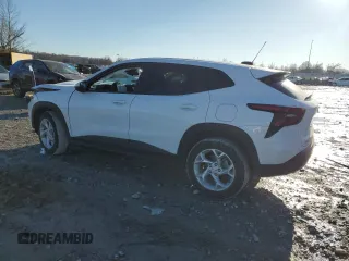 2025 Chevrolet Trax LS with VIN KL77LFEP9SC045001, listed as a Copart auction lot 42746215 with 16,184 mi miles and Salvage Title. Bid and sale history available at DreamBid. Image 2.