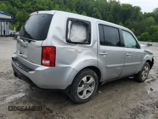 2015 Honda Pilot EX-L z VIN 5FNYF4H52FB041555, wystawiony jako Copart lot #57486795 z przebiegiem 226 690 mil mil oraz Szkoda całkowita • Salvage title. Historia ofert i sprzedaży dostępna na DreamBid. Obrazek 3.