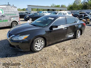2017 Nissan Altima 2.5 SL with VIN 1N4AL3APXHC239788, listed as a Copart auction lot 52299855 with 131,207 mi miles and Salvage Title. Bid and sale history available at carsss.com. Image 1.