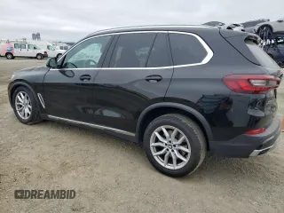 2022 BMW X5 xDrive40i z VIN 5UXCR6C09N9K80780, wystawiony jako Copart lot #59870825 z przebiegiem 50 347 mil mil oraz Szkoda całkowita • Salvage title. Historia ofert i sprzedaży dostępna na DreamBid. Obrazek 2.