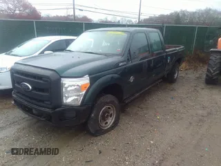 2011 Ford F-250 XL with VIN 1FT7W2BT6BEB41810, listed as a IAAI auction lot 38141033 with Not provided miles and . Bid and sale history available at DreamBid. Image 18.